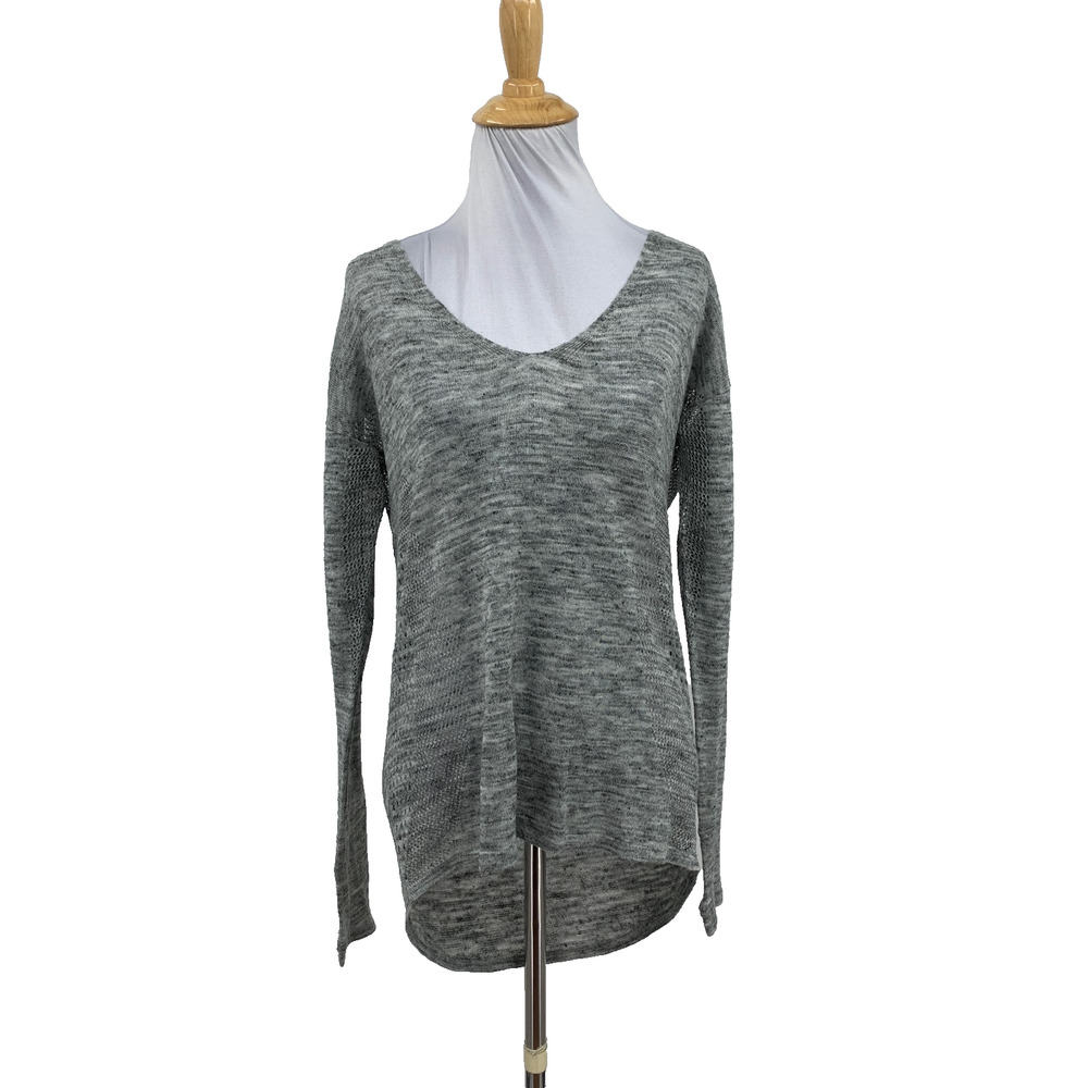 Lululemon Shirt Womens 6 Gray Featherweight Linen Blend Textured Perforated Top